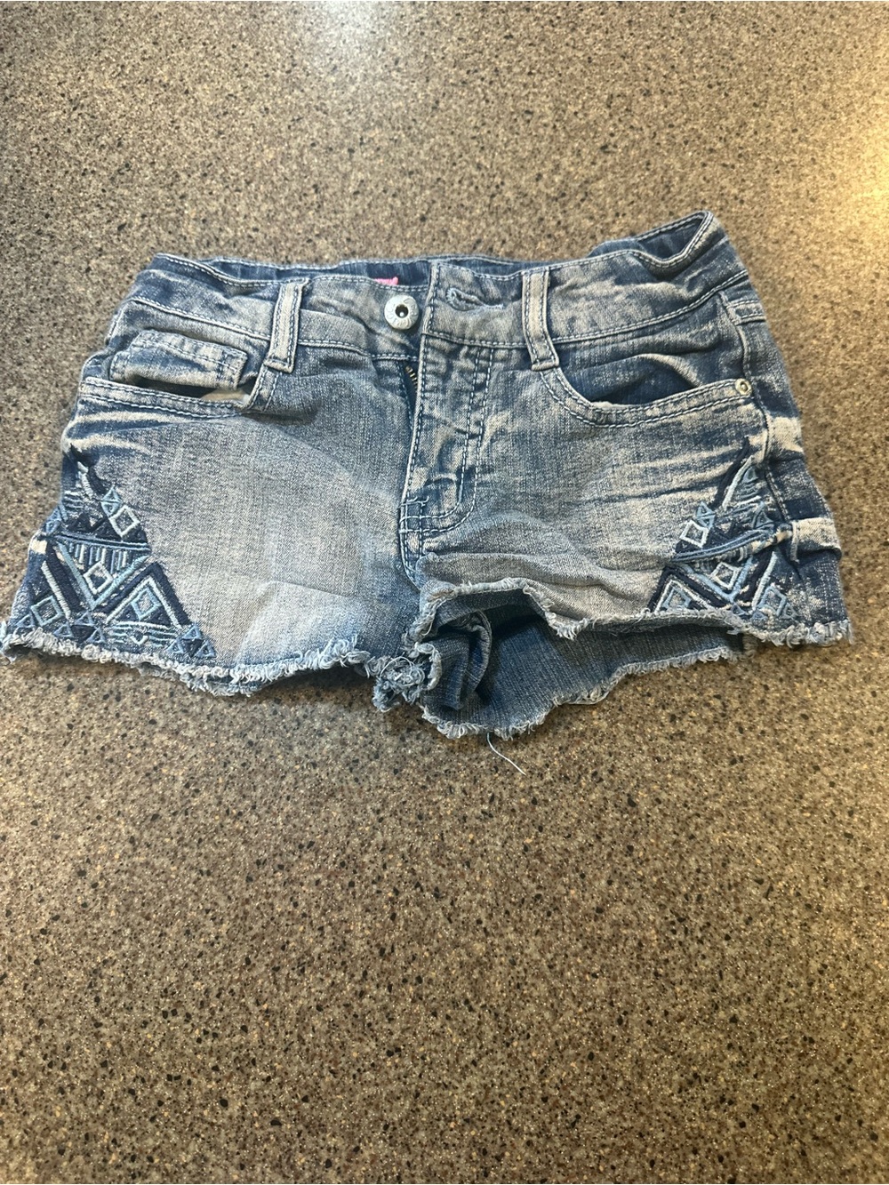 Denim Embroidered Cutoff Shorts - Blue